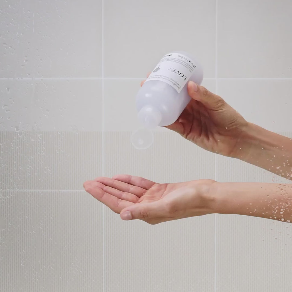 Love Smoothing Shampoo