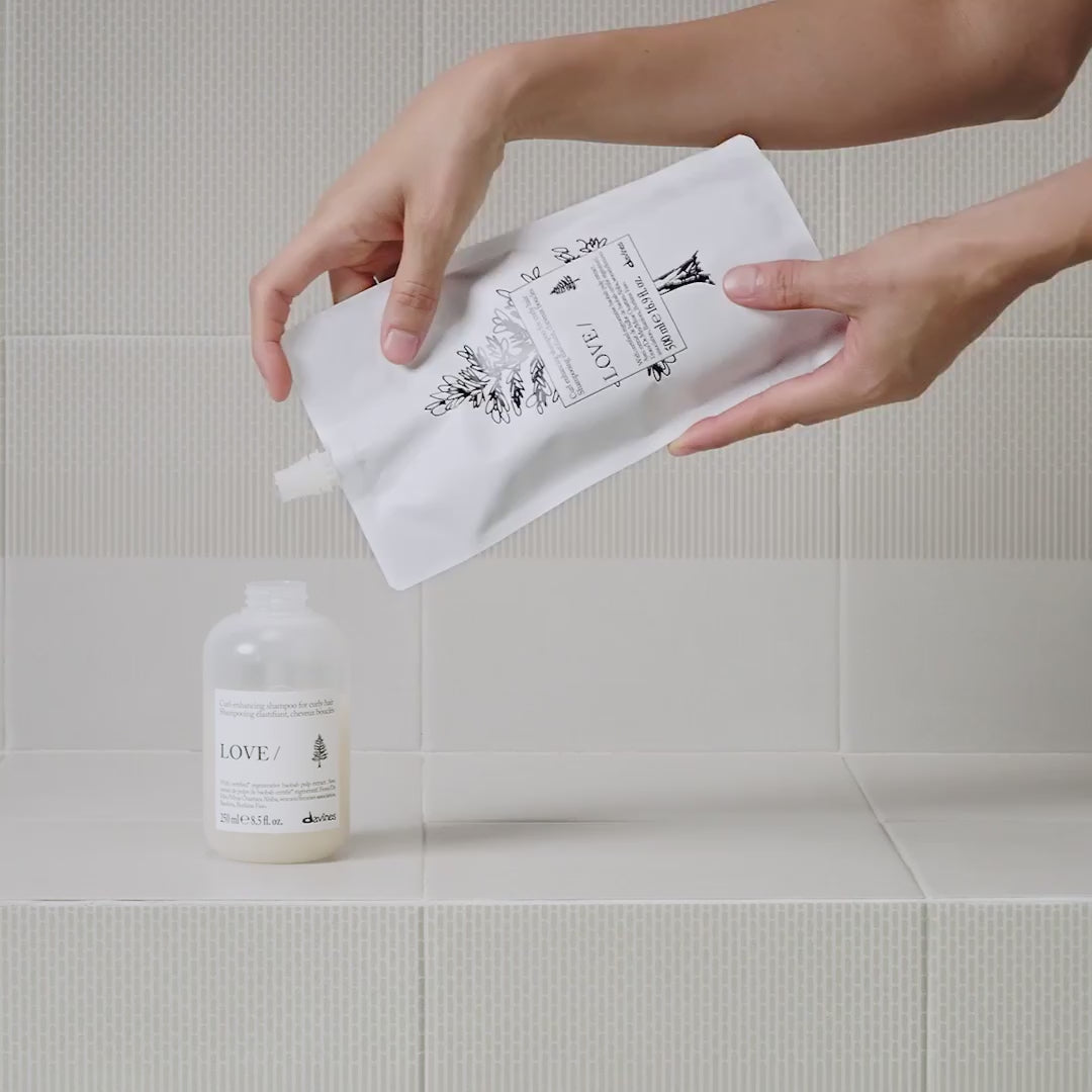 Love Curl Enhancing Shampoo